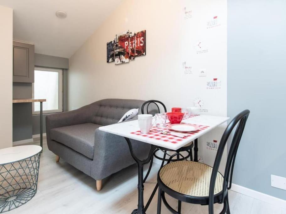 Le Paris Eiffel - Appartement Cosy En Plein Centre Bourgoin-Jallieu Dış mekan fotoğraf